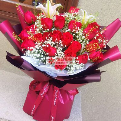 呼和浩特30朵红玫瑰百合，做你余生故事里的人